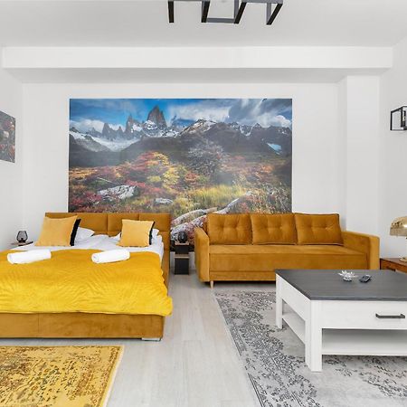 Nowoczesne I Stylowe Apartamenty W Centrum Bytomia Blisko Rynku By Noclegi Renters المظهر الخارجي الصورة
